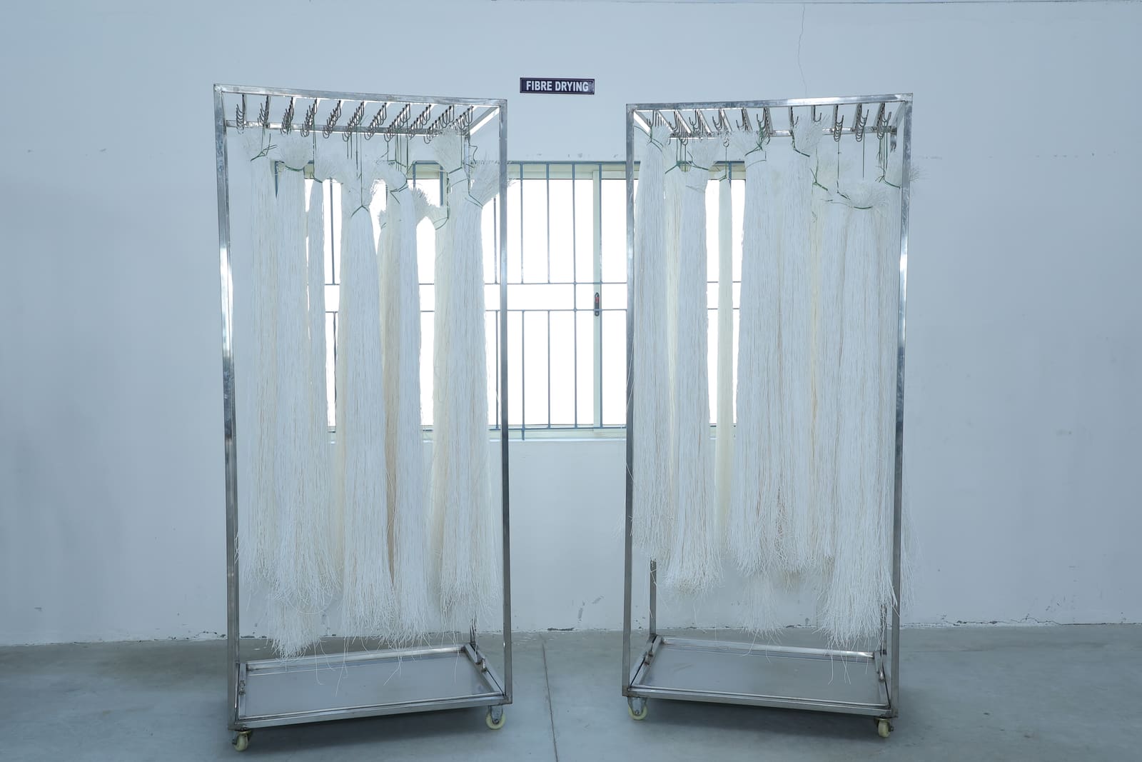 UF membrane fibre drying racks